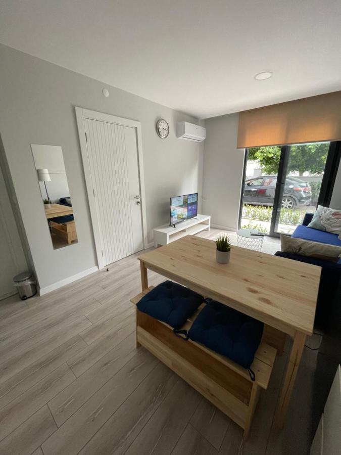 Appartamento Flat For Rent 5 Minute From Antalya Airport Esterno foto