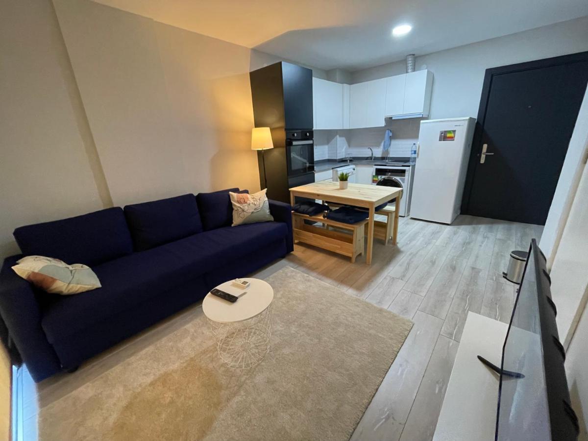 Appartamento Flat For Rent 5 Minute From Antalya Airport Esterno foto