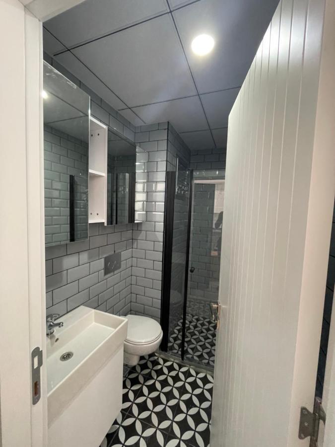 Appartamento Flat For Rent 5 Minute From Antalya Airport Esterno foto