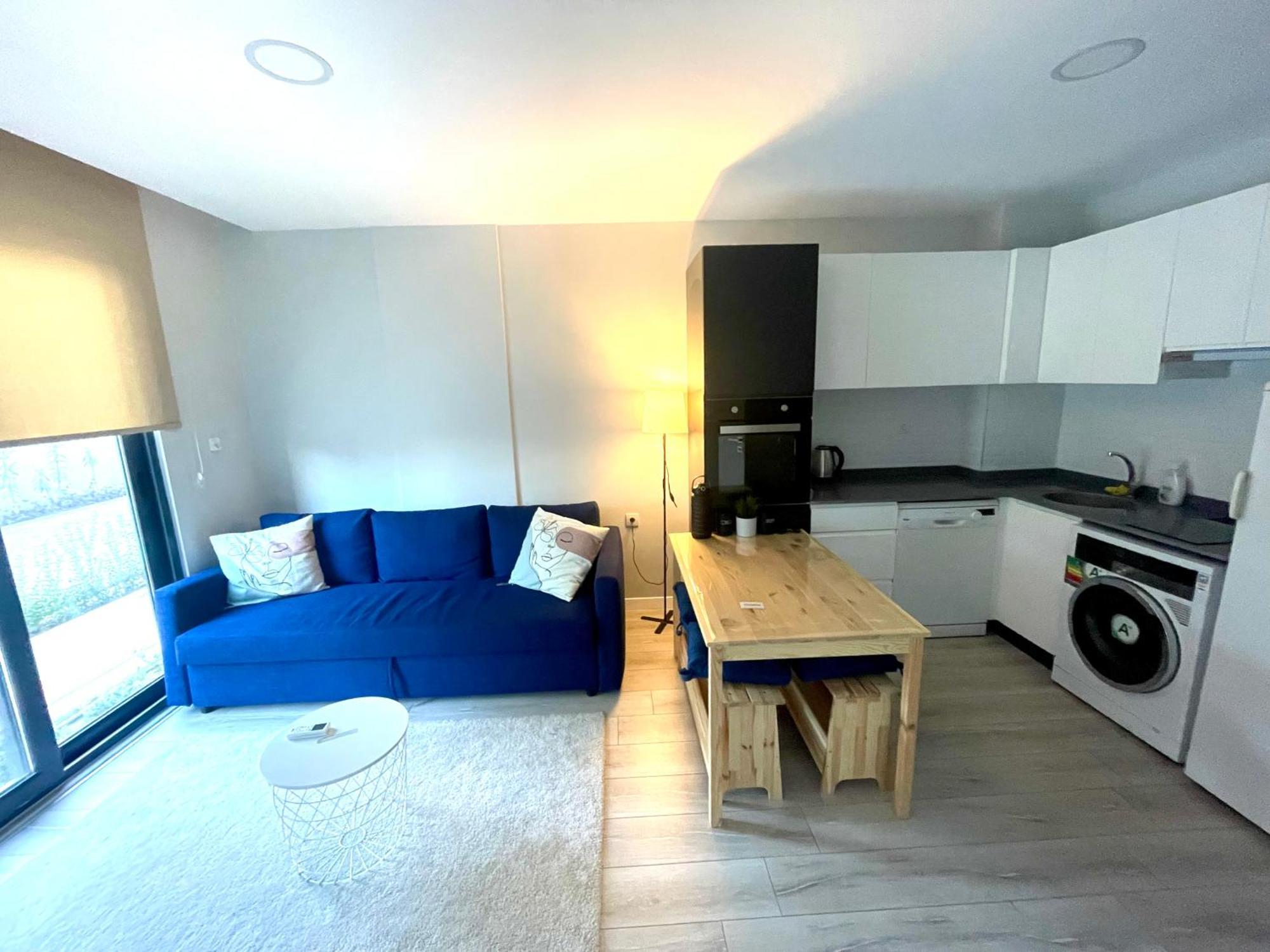 Appartamento Flat For Rent 5 Minute From Antalya Airport Esterno foto